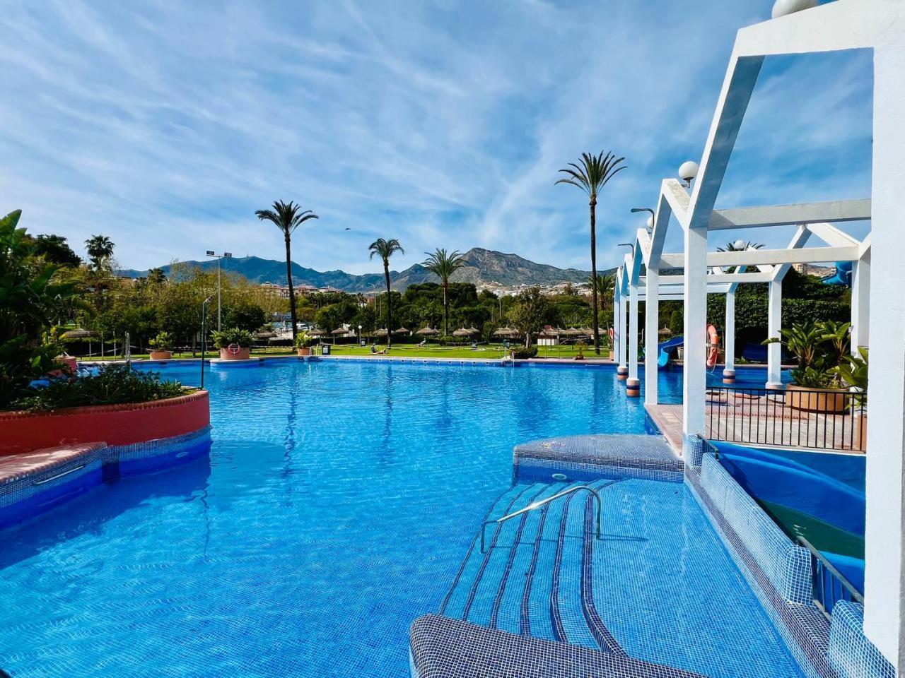 Benal Beach, Benalmadena, Costa Del Sol Eksteriør billede